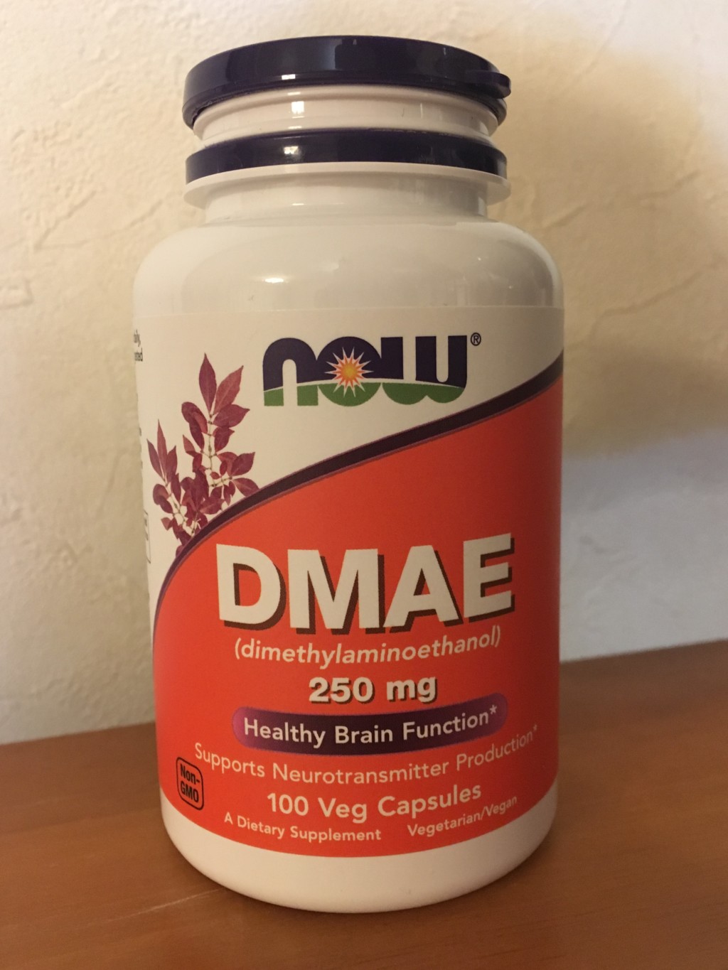 たるみを引締め小顔にするDMAE化粧水の作り方 倹約・節約アイデア/音楽・車/日本語教師